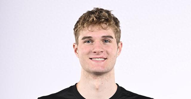 2025年NBA选秀球员之利亚姆-麦克尼利