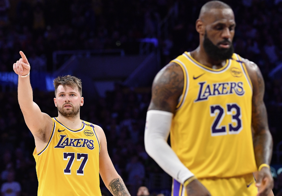 开云体育下载-湖人无缘利拉德伙夫！15人全满告别五巨头，再引援只能裁布朗尼？