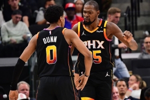 开云官网-瑞安-邓恩打趣：很期待和杜兰特在场上对决 跟他喷几句垃圾话