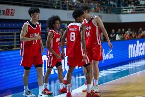 开云官网-探长：朱正很亮眼 郇斯楠进攻端确实比较糙 张博源效率待提升