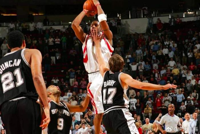 kaiyun-麦迪35秒13分，魔术师新秀FMVP，张伯伦大帅的100分，哪个更困难