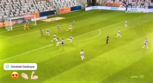 开云体育官网-效力斯洛伐克联赛！25岁蒙古第一球星精彩内切，打入罗本式进球